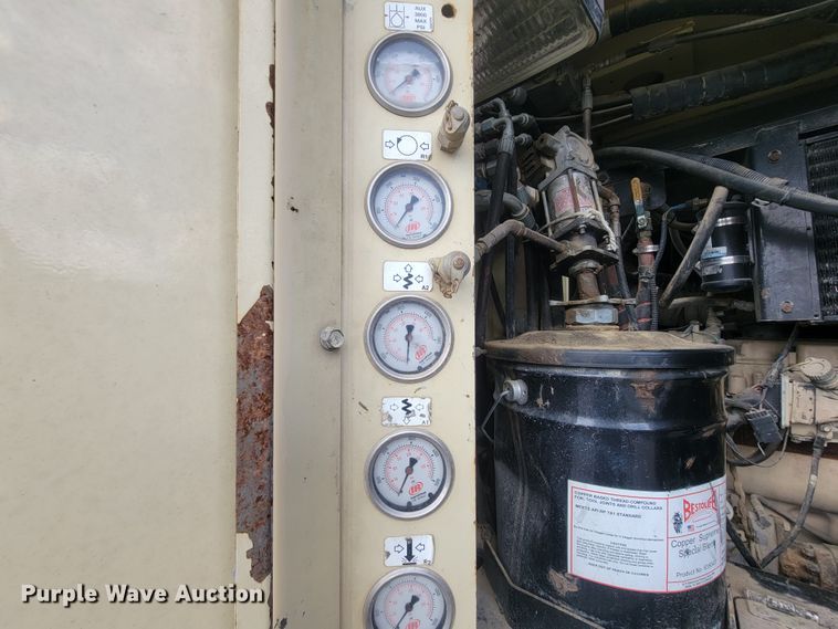 image for item IF9980 Ingersoll Rand ECM-720  blasthole drill