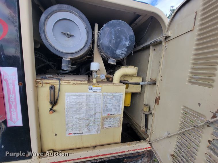 image for item IF9980 Ingersoll Rand ECM-720  blasthole drill