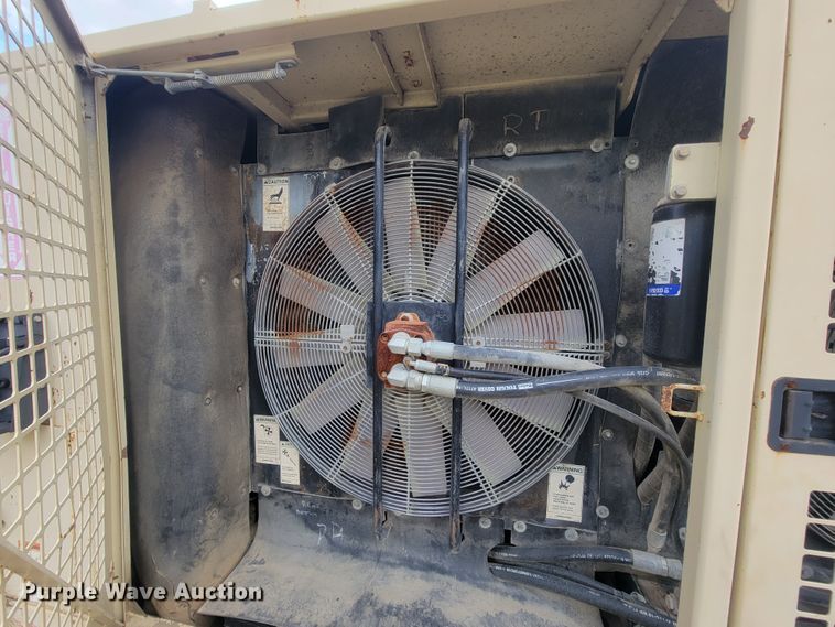 image for item IF9980 Ingersoll Rand ECM-720  blasthole drill