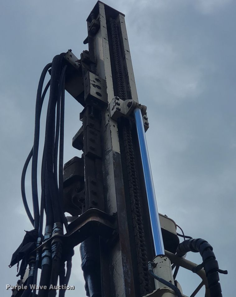 image for item IF9980 Ingersoll Rand ECM-720  blasthole drill