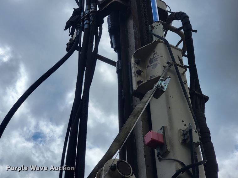 image for item IF9980 Ingersoll Rand ECM-720  blasthole drill