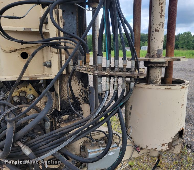 image for item IF9980 Ingersoll Rand ECM-720  blasthole drill