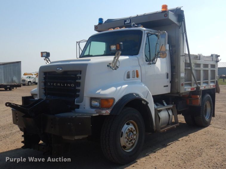 image for item IH9276 2001 Sterling L8500  dump truck