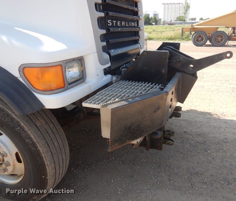 image for item IH9276 2001 Sterling L8500  dump truck