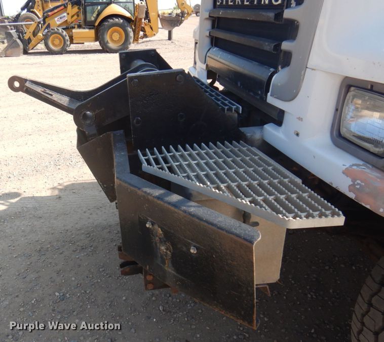 image for item IH9276 2001 Sterling L8500  dump truck