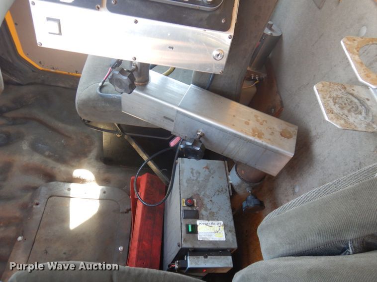 image for item IH9276 2001 Sterling L8500  dump truck