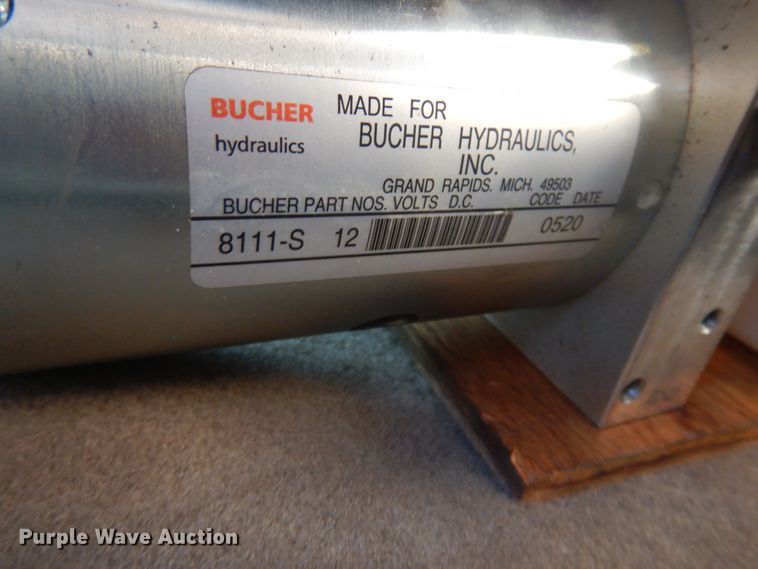 image for item IH9276 2001 Sterling L8500  dump truck