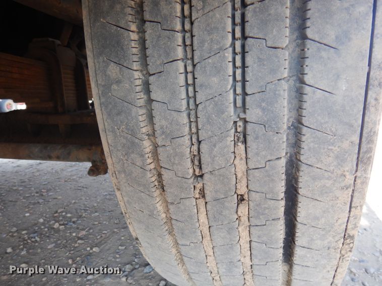 image for item IH9276 2001 Sterling L8500  dump truck