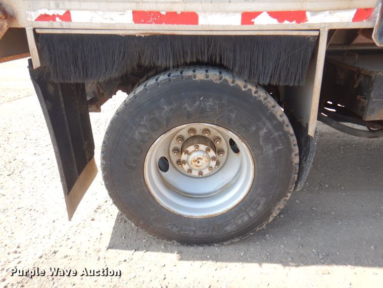 image for item IH9276 2001 Sterling L8500  dump truck