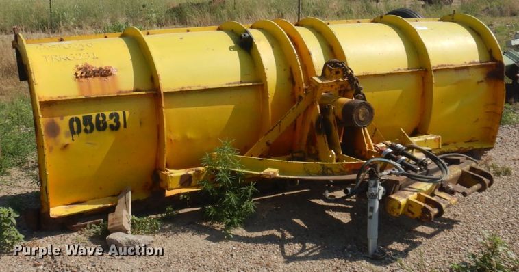 image for item IH9276 2001 Sterling L8500  dump truck