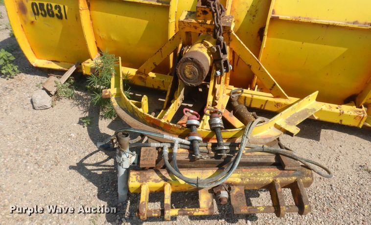 image for item IH9276 2001 Sterling L8500  dump truck