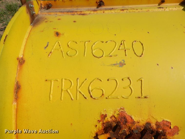 image for item IH9276 2001 Sterling L8500  dump truck