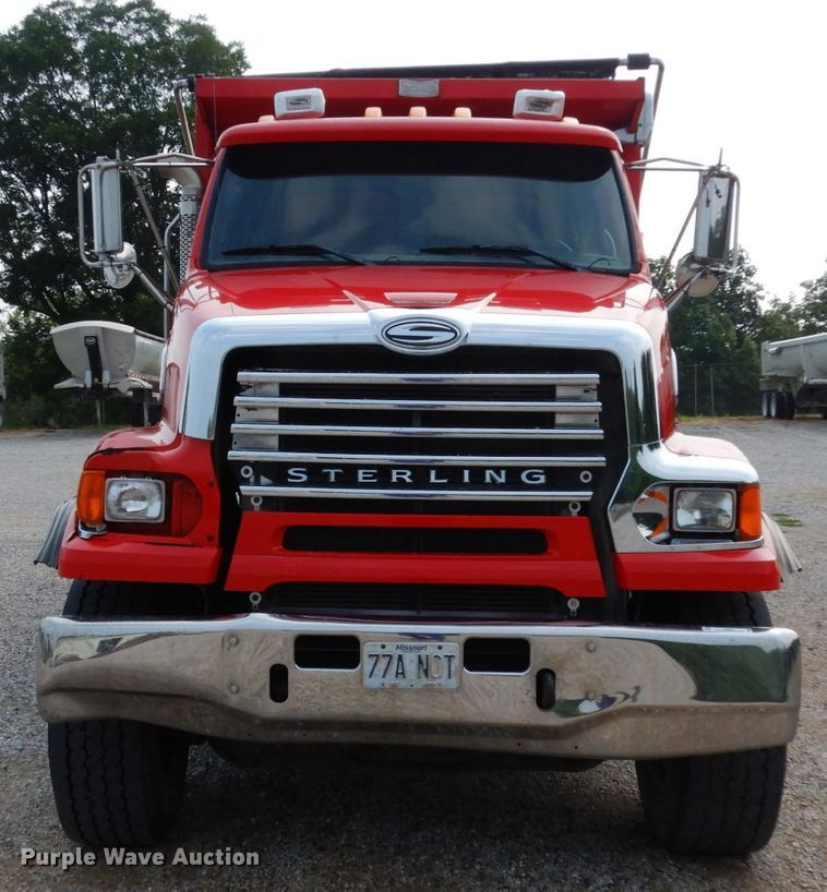 image for item II9667 2008 Sterling LT9500  dump truck