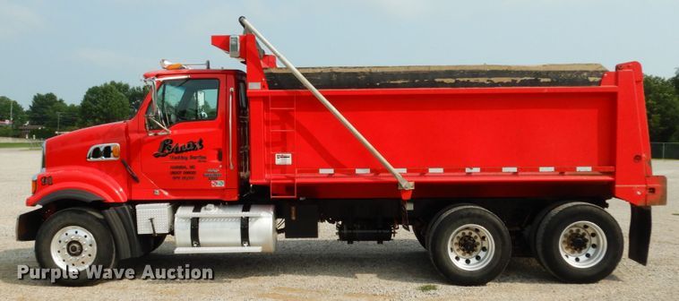 image for item II9667 2008 Sterling LT9500  dump truck