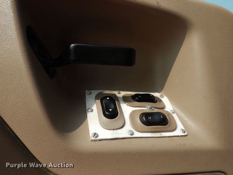 image for item II9667 2008 Sterling LT9500  dump truck