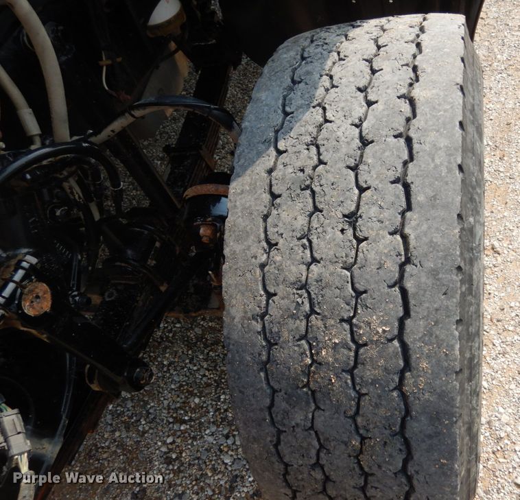 image for item II9667 2008 Sterling LT9500  dump truck