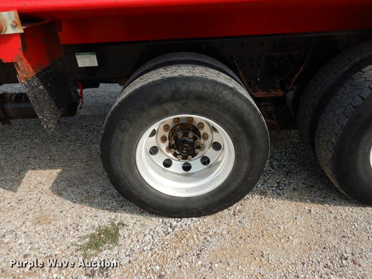 image for item II9667 2008 Sterling LT9500  dump truck