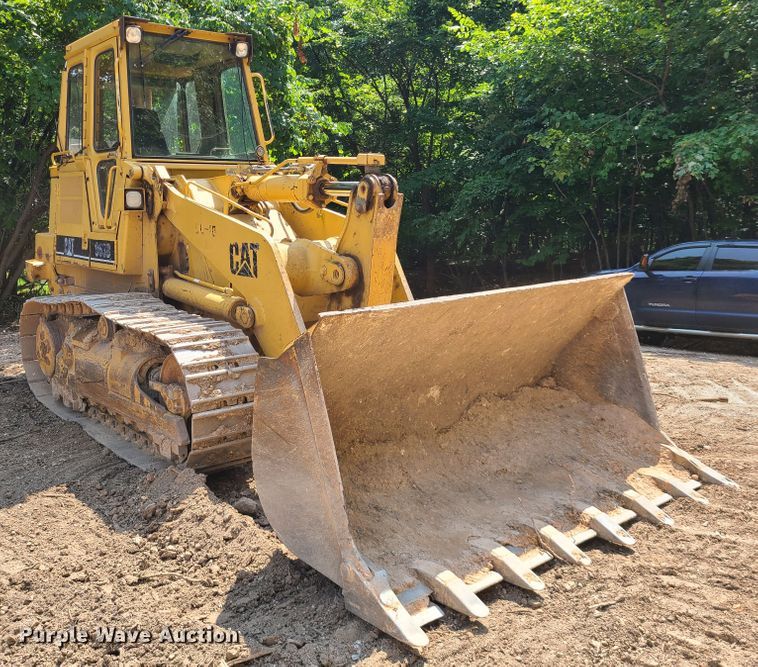 image for item IJ9048 1998 Caterpillar 963B  track loader