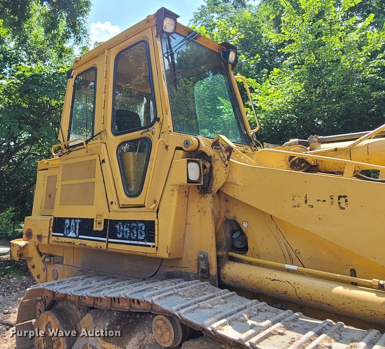 image for item IJ9048 1998 Caterpillar 963B  track loader