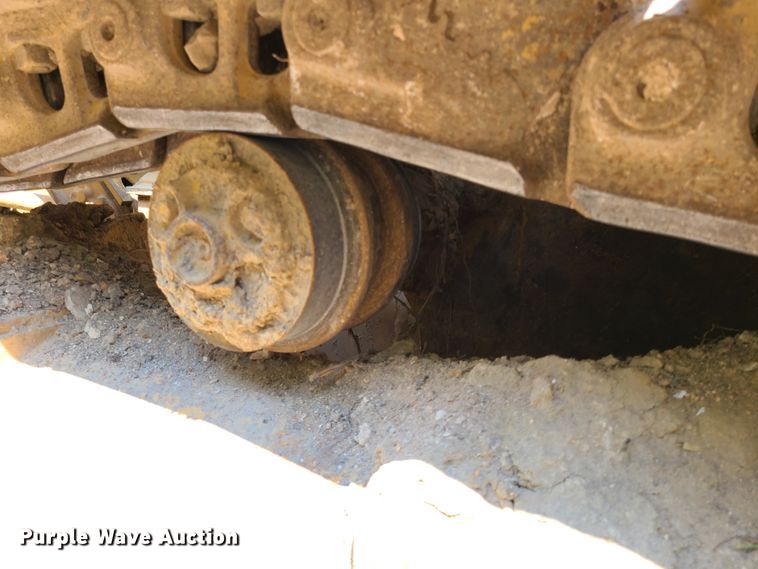 image for item IJ9048 1998 Caterpillar 963B  track loader