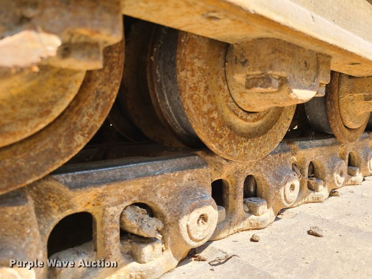 image for item IJ9048 1998 Caterpillar 963B  track loader