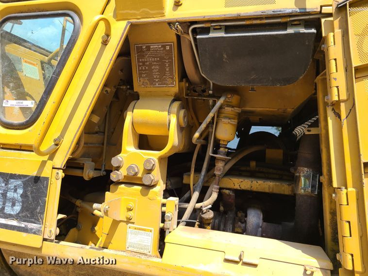 image for item IJ9048 1998 Caterpillar 963B  track loader