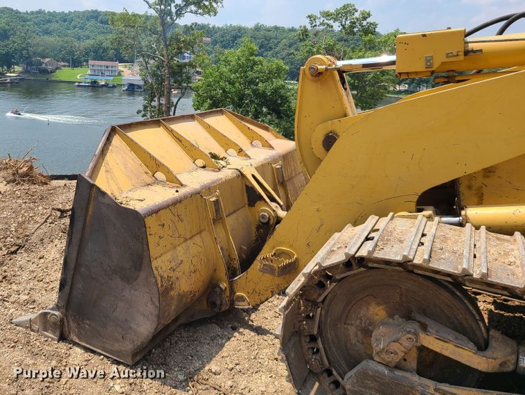 image for item IJ9049 1996 Caterpillar 953C  track loader