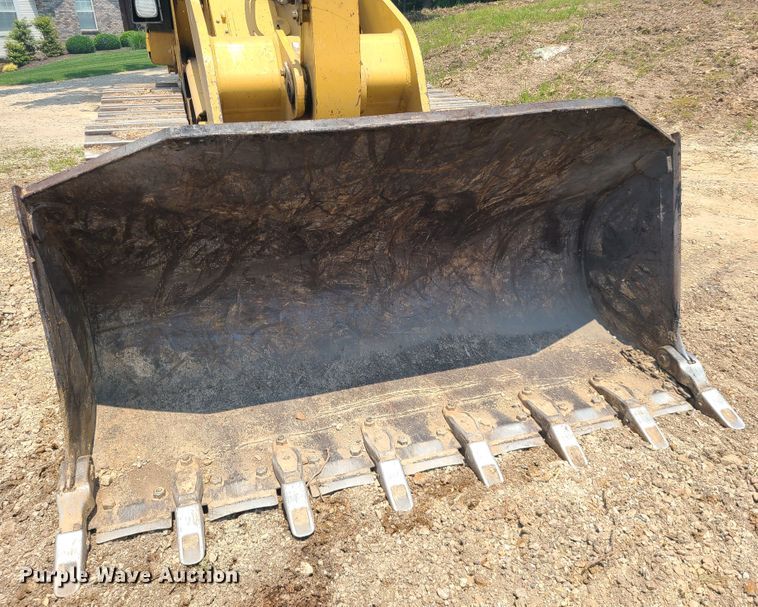 image for item IJ9049 1996 Caterpillar 953C  track loader