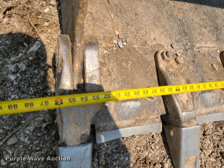 image for item IJ9049 1996 Caterpillar 953C  track loader