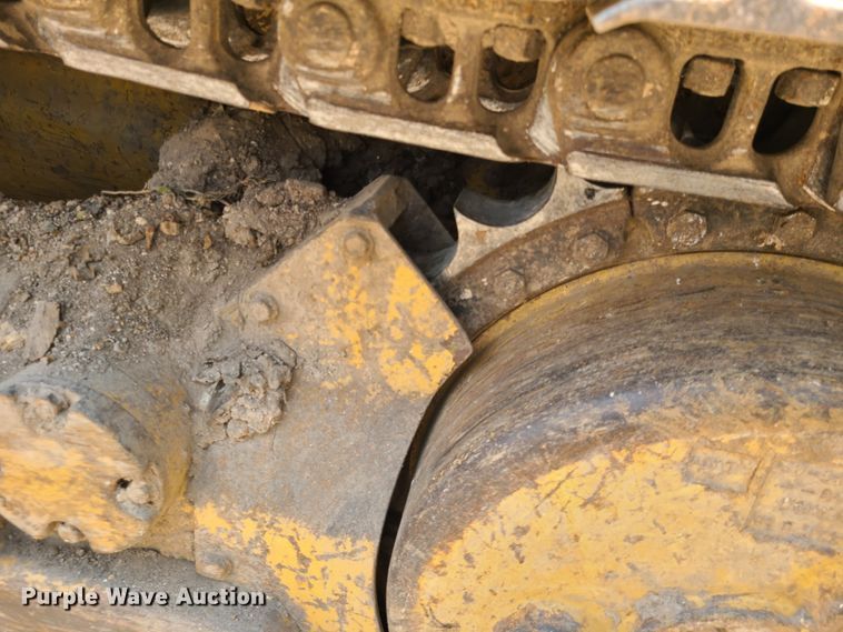 image for item IJ9049 1996 Caterpillar 953C  track loader