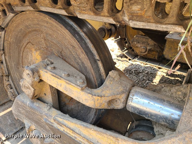 image for item IJ9049 1996 Caterpillar 953C  track loader