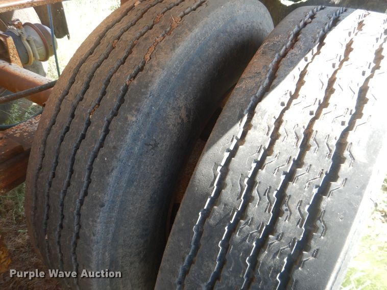 image for item IJ9411 1995 Load King  bottom dump trailer