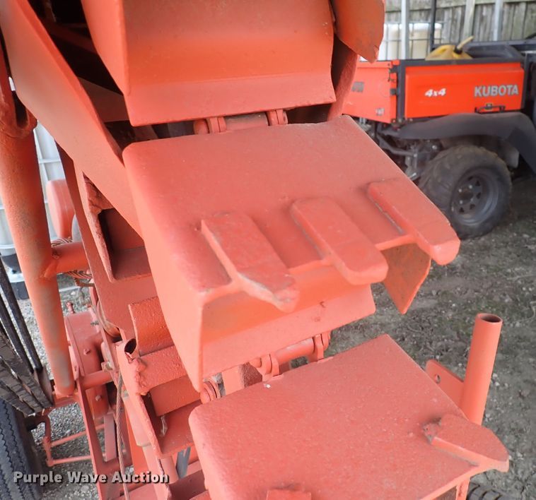 image for item IK9052 Charles Machine Works  bucket trencher