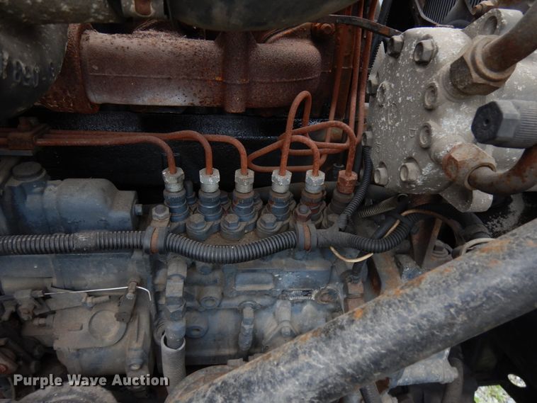 image for item IL9861 1998 Mack RD690S  vacuum truck