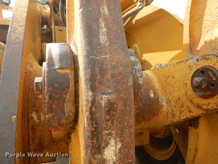 image for item IL9891 1999 Caterpillar 988F  wheel loader