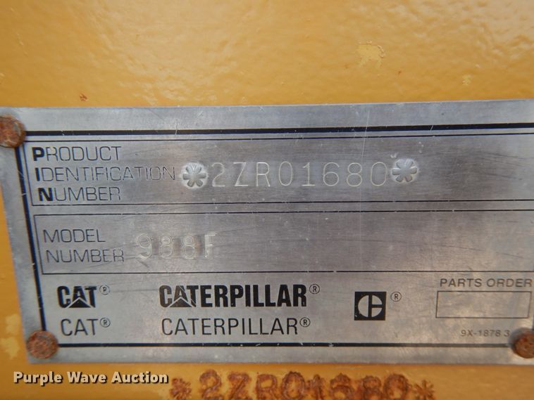 image for item IL9891 1999 Caterpillar 988F  wheel loader