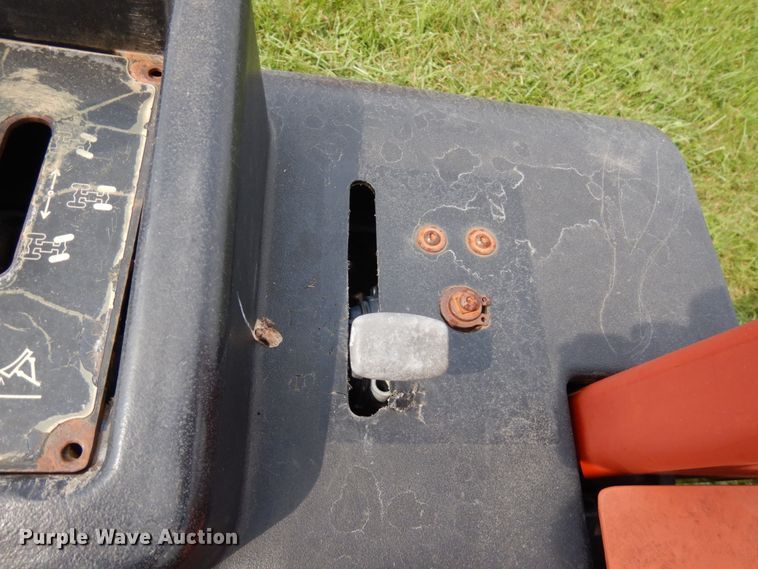 image for item IL9916 2004 Ditch Witch RT55  rock saw