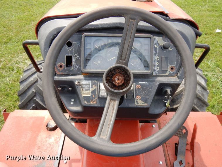 image for item IL9916 2004 Ditch Witch RT55  rock saw