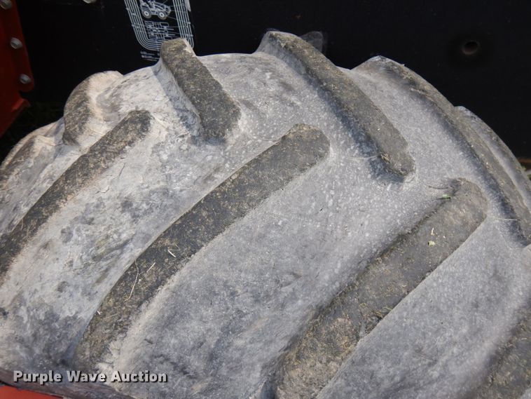 image for item IL9916 2004 Ditch Witch RT55  rock saw