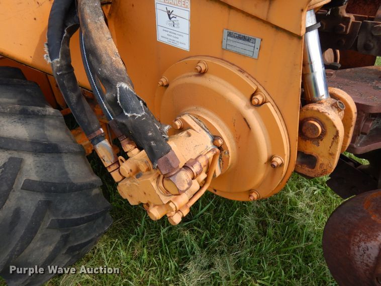 image for item IL9918 1993 Case 560  trencher