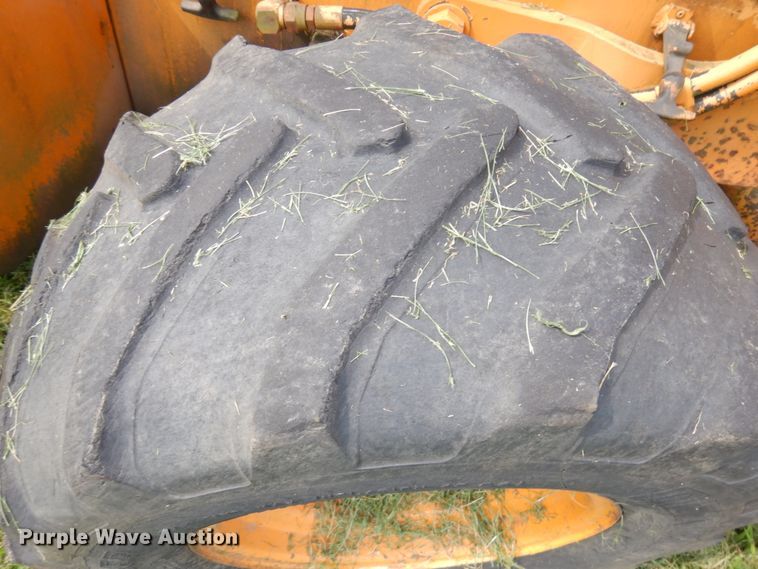 image for item IL9918 1993 Case 560  trencher