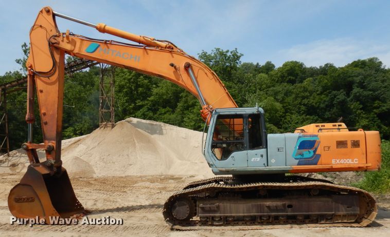 image for item IL9924 1996 Hitachi EX400LC-3  excavator