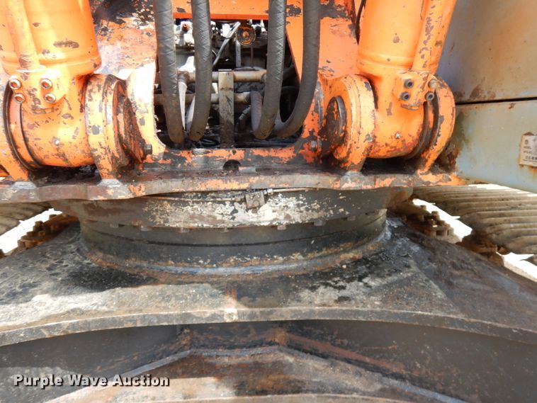 image for item IL9924 1996 Hitachi EX400LC-3  excavator