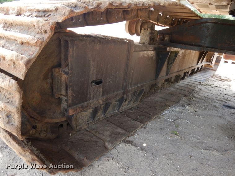 image for item IL9924 1996 Hitachi EX400LC-3  excavator