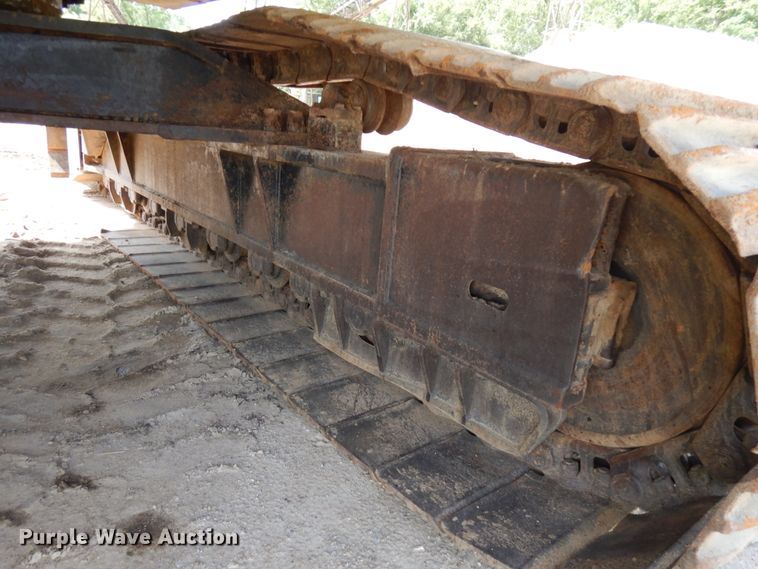 image for item IL9924 1996 Hitachi EX400LC-3  excavator