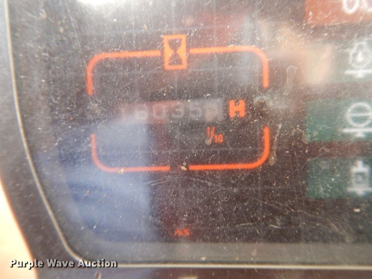 image for item IL9924 1996 Hitachi EX400LC-3  excavator