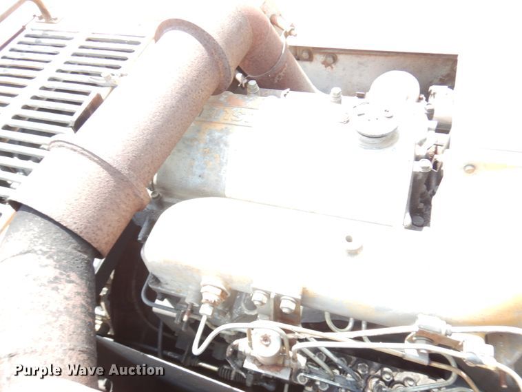 image for item IL9924 1996 Hitachi EX400LC-3  excavator