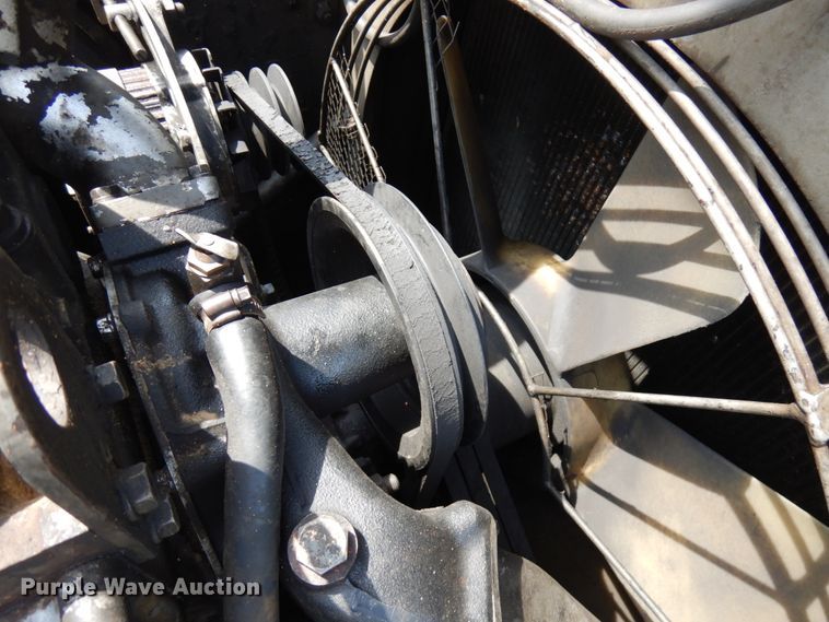 image for item IL9924 1996 Hitachi EX400LC-3  excavator