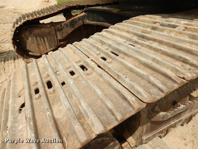 image for item IL9924 1996 Hitachi EX400LC-3  excavator