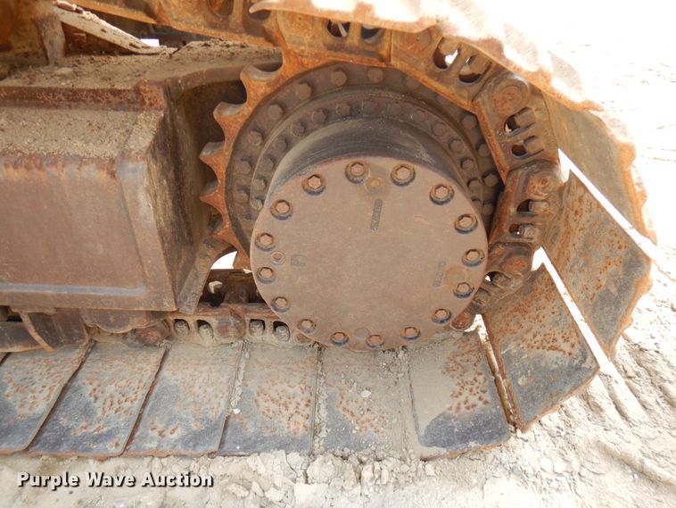 image for item IL9924 1996 Hitachi EX400LC-3  excavator